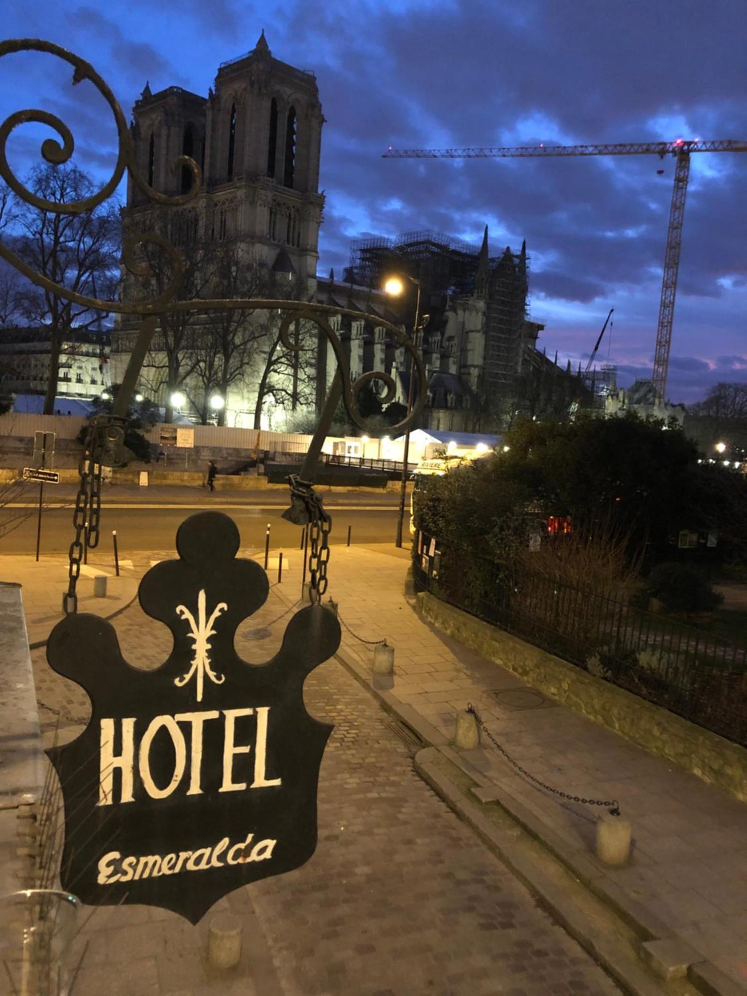 Hotel Esmeralda Paris Exterior foto